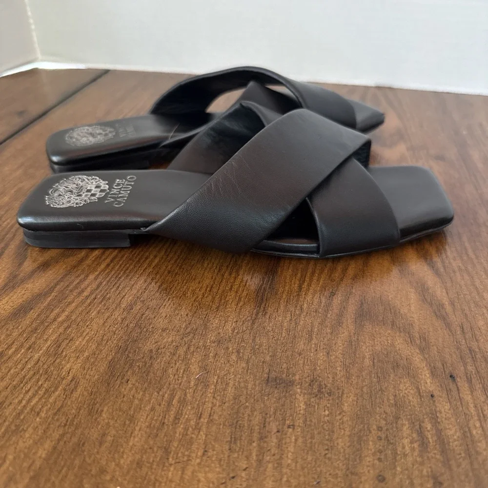 Vince Camuto vince camuto